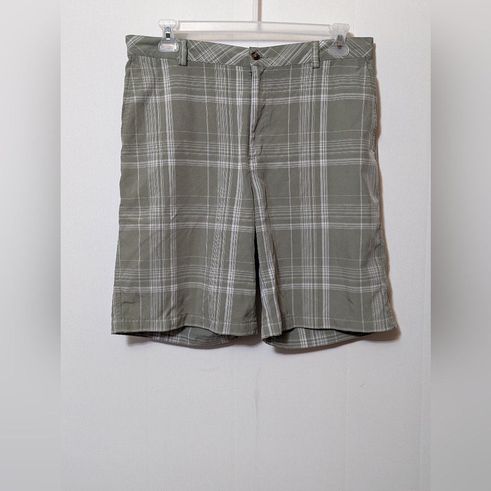 Men's Ping Collection Outdoor Golf Plaid Shorts Size 36 Gray